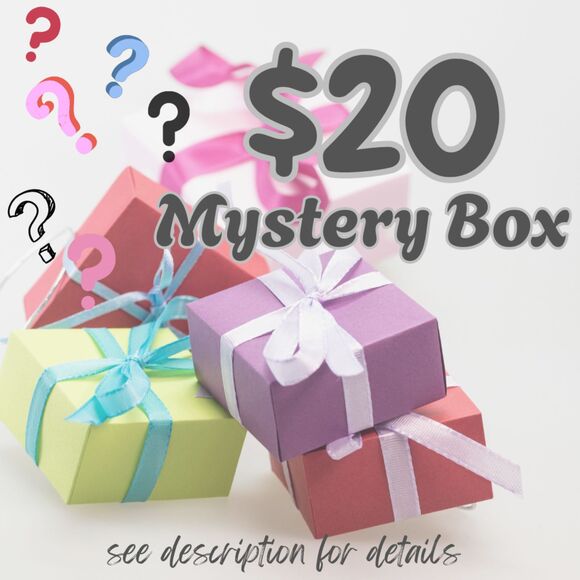 Mystery Fashion Bundle Box Lot 5-7 Items $20 Womens Surprise Mixed Clothing Set - Picture 1 of 1
